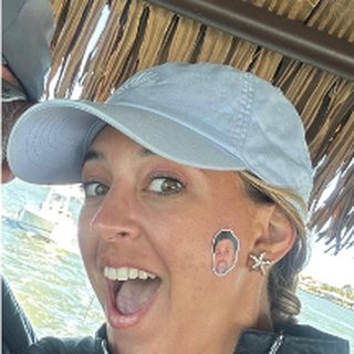 First Mate Veronica